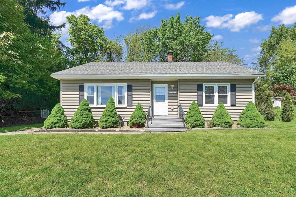 61 1/2 Arthur St, Holyoke, MA 01040 MLS 73239041 Coldwell Banker