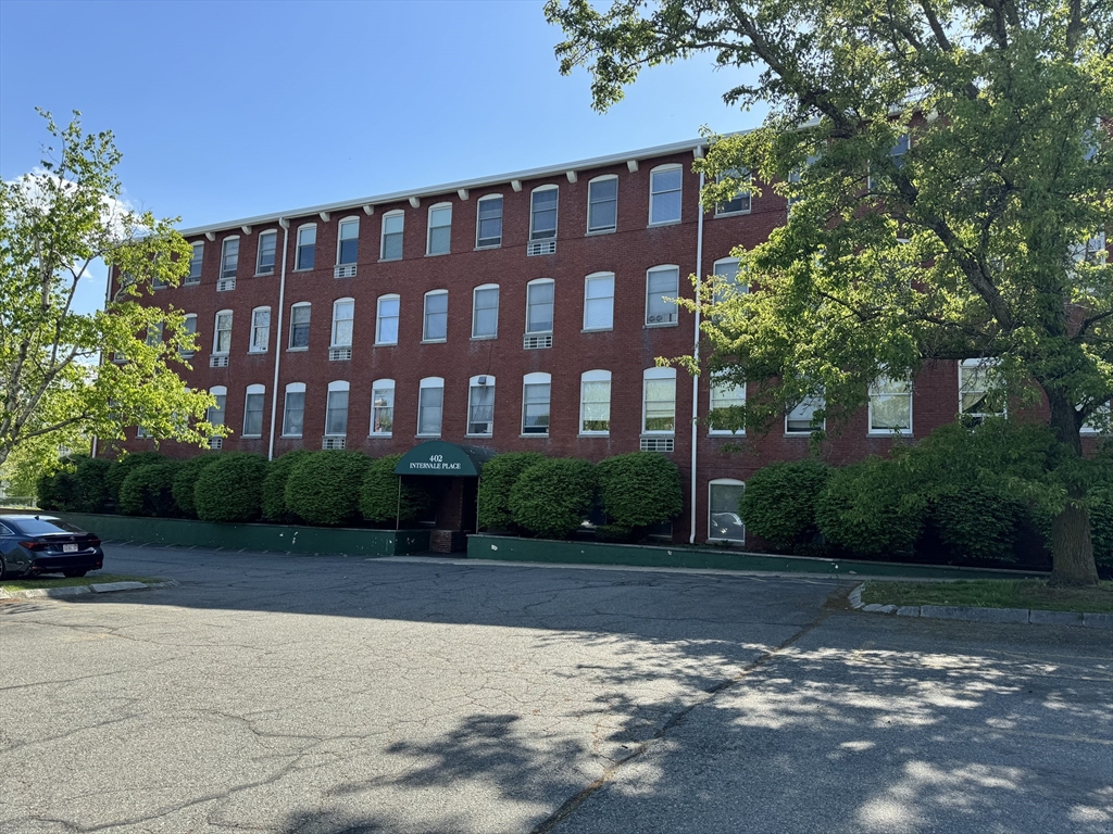 402 River St #2C, Haverhill, MA 01830 - MLS 73239230 - Coldwell Banker