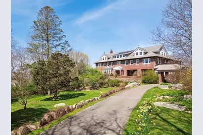 12 Edgemoor Road, Gloucester, MA 01930 - Photo 1