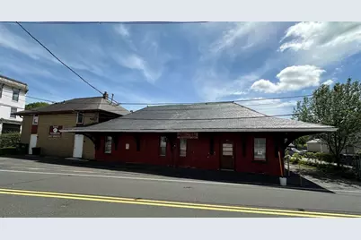 62 Wall St, Spencer, MA 01562 - Photo 1