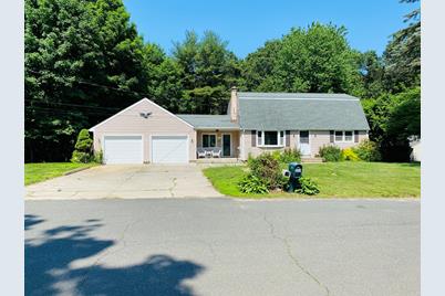 22 Woodside Cir, Southwick, MA 01077 - Photo 1