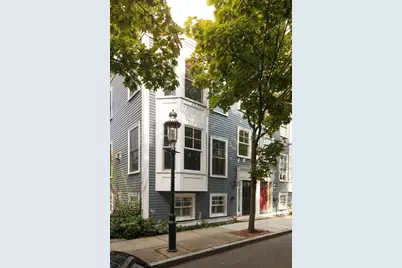 31 Prospect St, Boston, MA 02129 - Photo 1