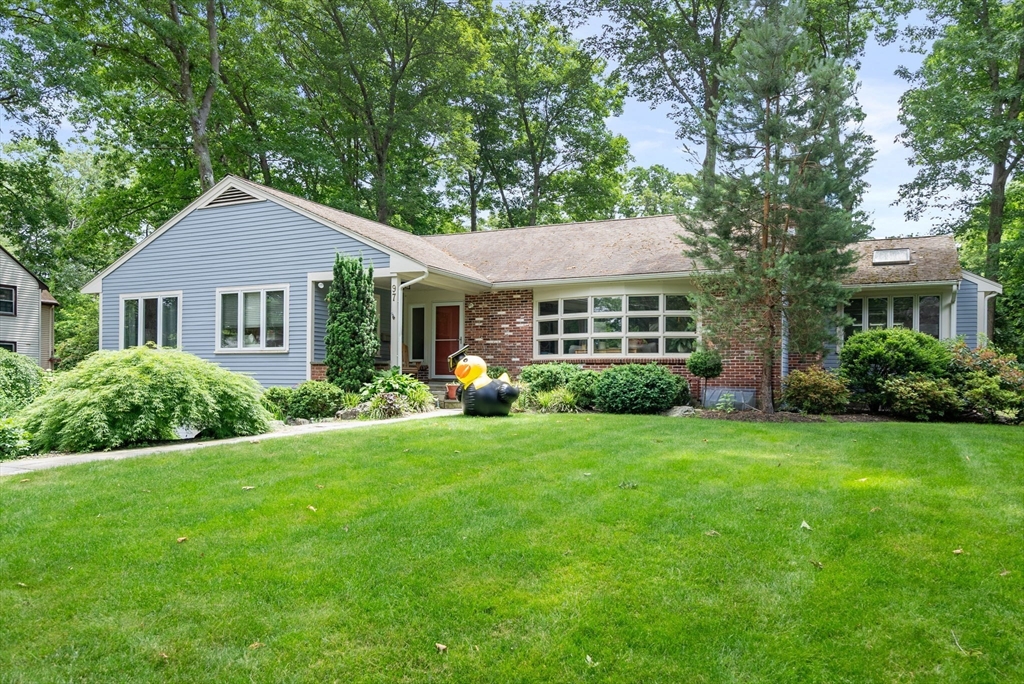 97 Elmwood Rd, Wellesley, MA 02481 - MLS 73252555 - Coldwell Banker