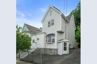 12 Harvard St, Everett, MA 02149 - Photo 1