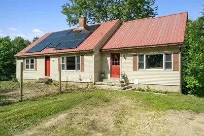 289 East St, Petersham, MA 01366 - Photo 1