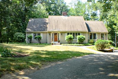 111 Bear Hill Rd, North Andover, MA 01845 - Photo 1