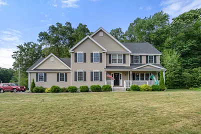 35 Mountainview Rd, Uxbridge, MA 01569 - Photo 1