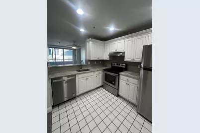 350 Revere Beach Blvd #5T, Revere, MA 02151 - Photo 1