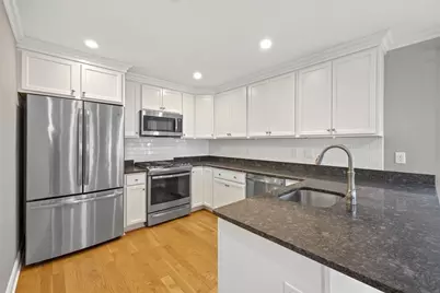 25 Howland St #3, Plymouth, MA 02360 - Photo 1