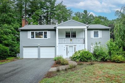 24 Meadowbrook Rd, Bedford, MA 01730 - Photo 1