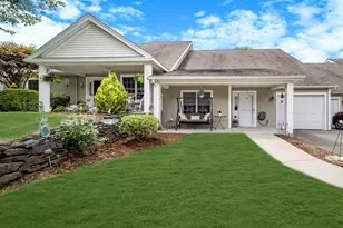 39 Ivy Cir, Wilbraham, MA 01095 - Photo 1