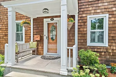 41 Park Ave, Wellesley, MA 02481 - Photo 1