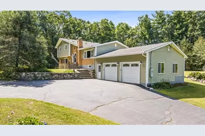 26 Gulf St, Boylston, MA 01505 - Photo 1