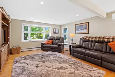 29 Saint Cecilia St, Leominster, MA 01453 - Photo 1