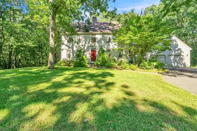 20 Teaberry Ln, Amherst, MA 01002 - Photo 1