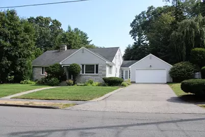 2 Nottingham Rd, Lynnfield, MA 01940 - Photo 1