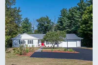 127 Townsend St, Pepperell, MA 01463 - Photo 1