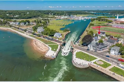 8 Perkins Road, Gloucester, MA 01930 - Photo 1