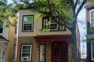 818 Saratoga St, Boston, MA 02128 - Photo 1