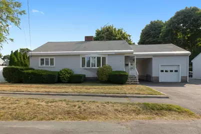 31 Rose Cir, Peabody, MA 01960 - Photo 1