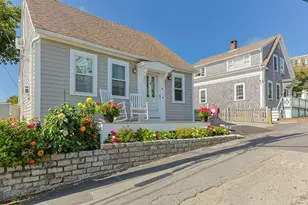 4 Carver St, Provincetown, MA 02657 - Photo 1