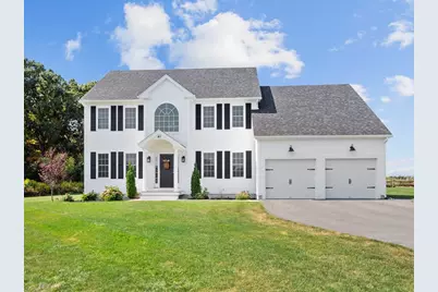 41 Roosevelt Drive, Northbridge, MA 01354 - Photo 1