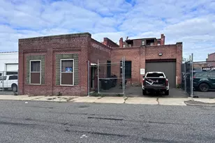 54 Winter St, Springfield, MA 01103 - Photo 1