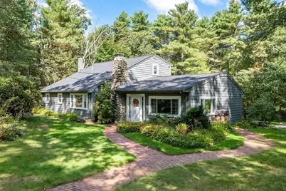 6 Fruit St, Norfolk, MA 02056 - Photo 1