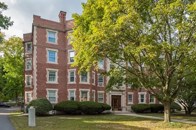 135 Pleasant St 33(aka #14), Arlington, MA 02476 - Photo 1