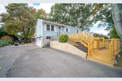 17 Kingman Ave, East Longmeadow, MA 01028 - Photo 1