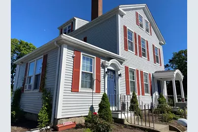 564 Dartmouth St #1F, Dartmouth, MA 02748 - Photo 1