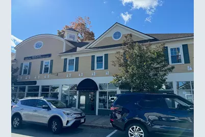 60 Railroad Ave, Hamilton, MA 01984 - Photo 1