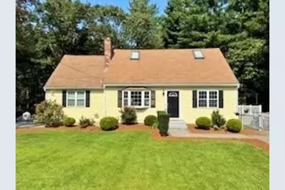 7 Briarwood Rd, Franklin, MA 02038 - Photo 1