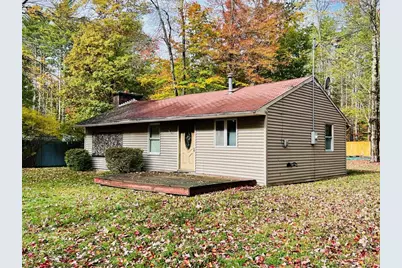 31 Merrill Dr, Shutesbury, MA 01072 - Photo 1