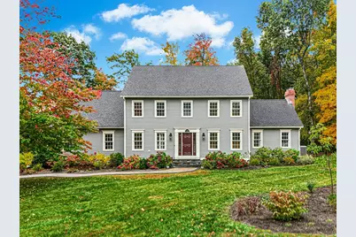 14 Guinevere Cir, Shrewsbury, MA 01545 - Photo 1