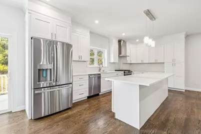 615 Norfolk St, Holliston, MA 01746 - Photo 1