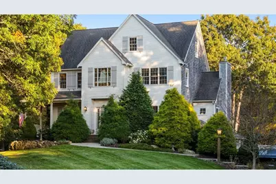 18 Old Farm Rd, Westport, MA 02790 - Photo 1