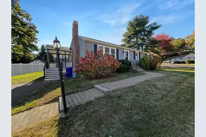 14 Edgewood Dr, Milford, MA 01757 - Photo 1