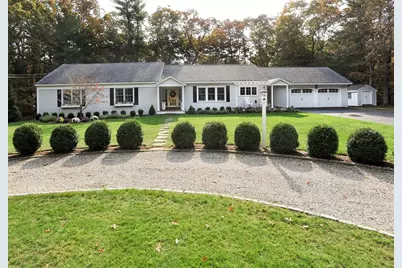 42 Flint Locke Dr, Duxbury, MA 02332 - Photo 1