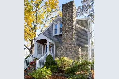 16 Oakland St, Mattapoisett, MA 02739 - Photo 1