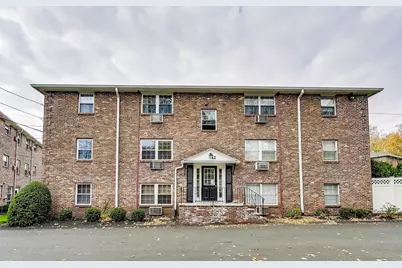 12 Colonial Village Dr #4, Arlington, MA 02474 - Photo 1