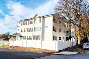 42 Bridgeport St, Worcester, MA 01604 - Photo 1