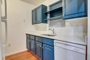 7 Assinippi Ave, Norwell, MA 02061 - Photo 1