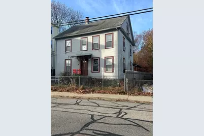37 Crystal St, Southbridge, MA 01550 - Photo 1