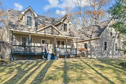 328 Henshaw St, Leicester, MA 01524 - Photo 1