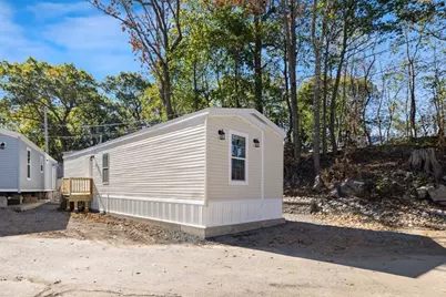 98 Newbury #4A, Danvers, MA 01923 - Photo 1