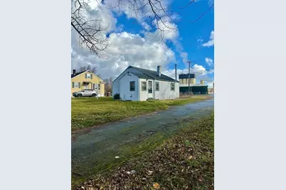 91 S Main St, Acushnet, MA 02743 - Photo 1