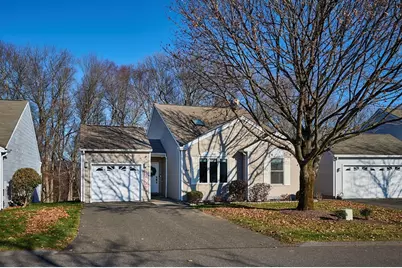 44 Alvord Pl #44, South Hadley, MA 01075 - Photo 1