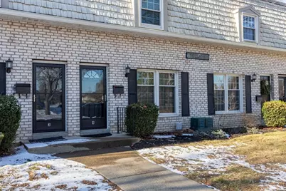 4 Corey Colonial #4, Agawam, MA 01001 - Photo 1