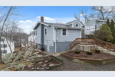 12 Overlook Rd, Weymouth, MA 02189 - Photo 1